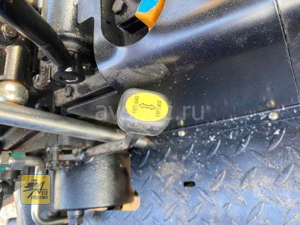 Трактор Lovol TE 244 HT с отвалом