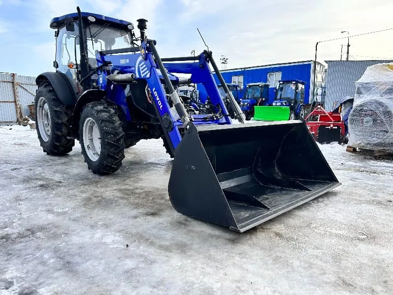 Трактор Lovol TH-804 (Generation III) с фронтальным погрузчиком TURS-1000